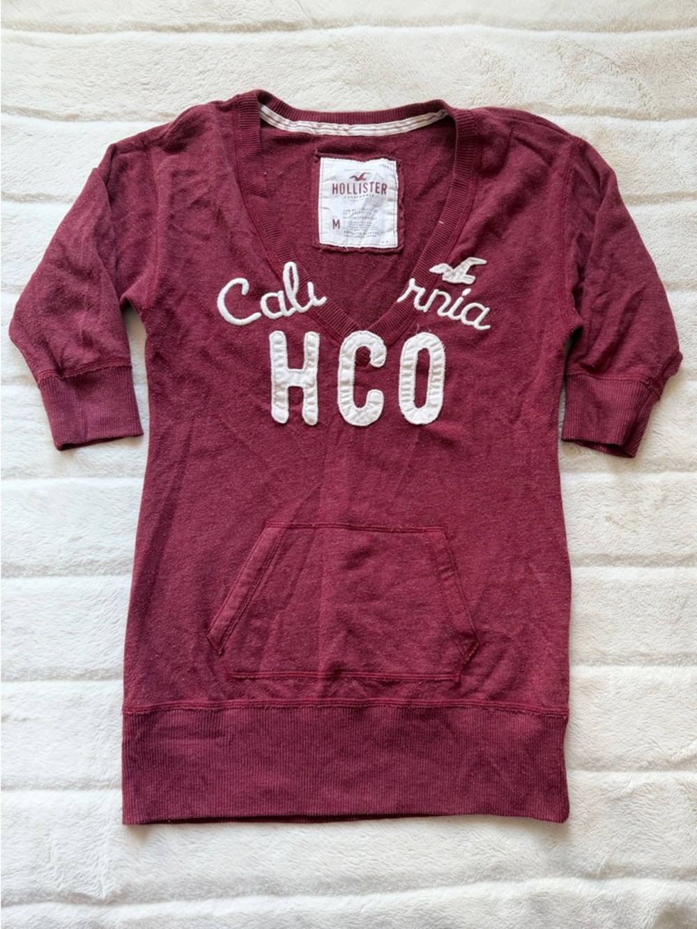Y2K Hollister Shortsleeve V-Neck Sweater Burgundy White Size Medium